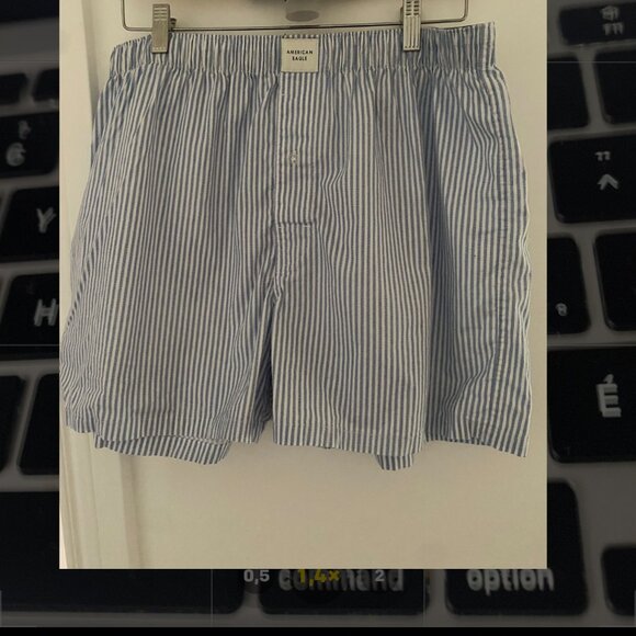 American Eagle shorts - Picture 1 of 2